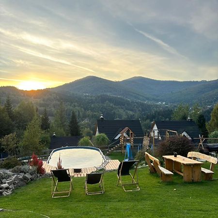 Zawoja Nad Korona Z Jacuzzi Villa Luaran gambar