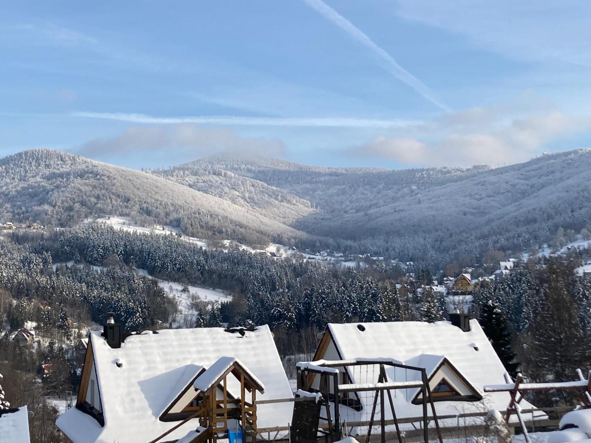 Zawoja Nad Korona Z Jacuzzi Villa Luaran gambar