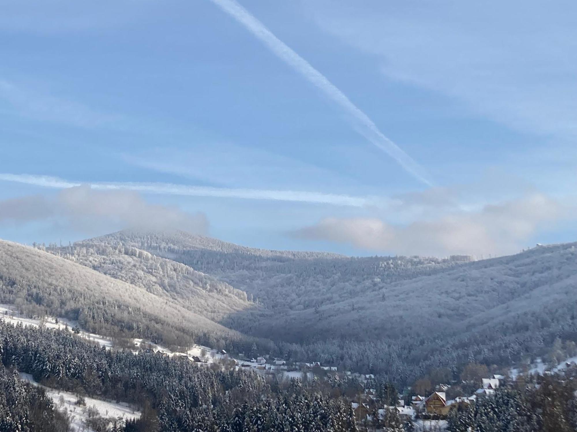 Zawoja Nad Korona Z Jacuzzi Villa Luaran gambar