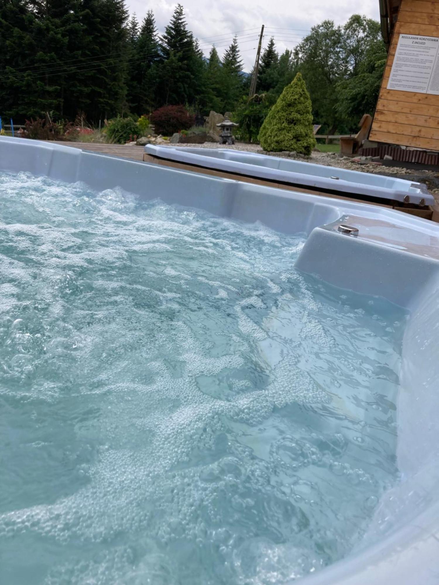 Zawoja Nad Korona Z Jacuzzi Villa Luaran gambar