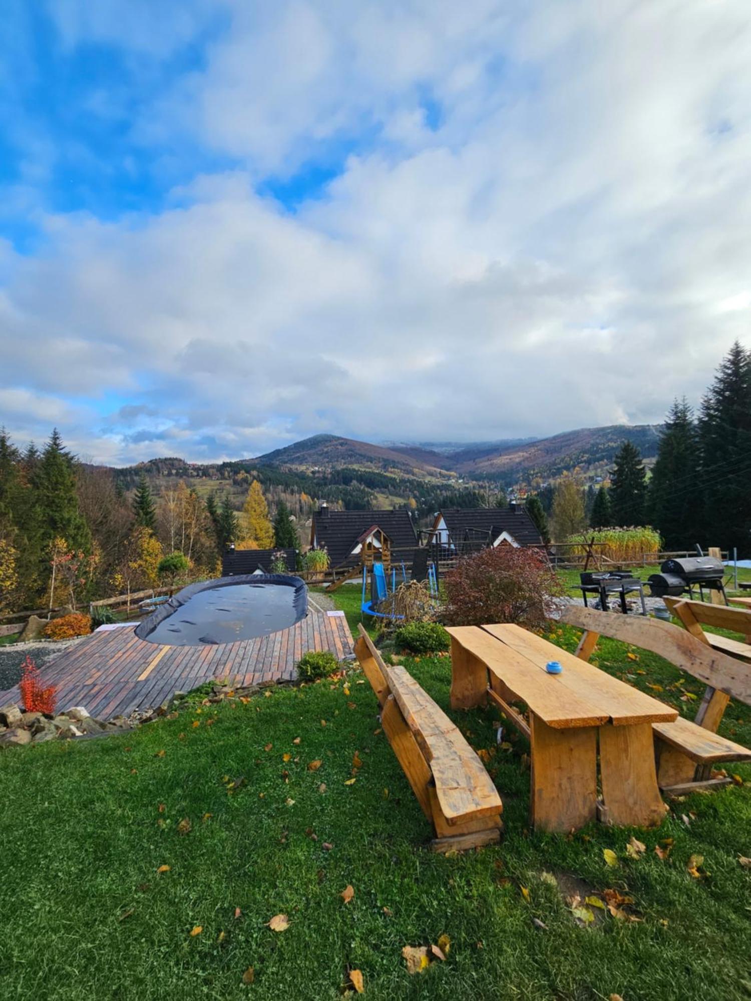 Zawoja Nad Korona Z Jacuzzi Villa Luaran gambar