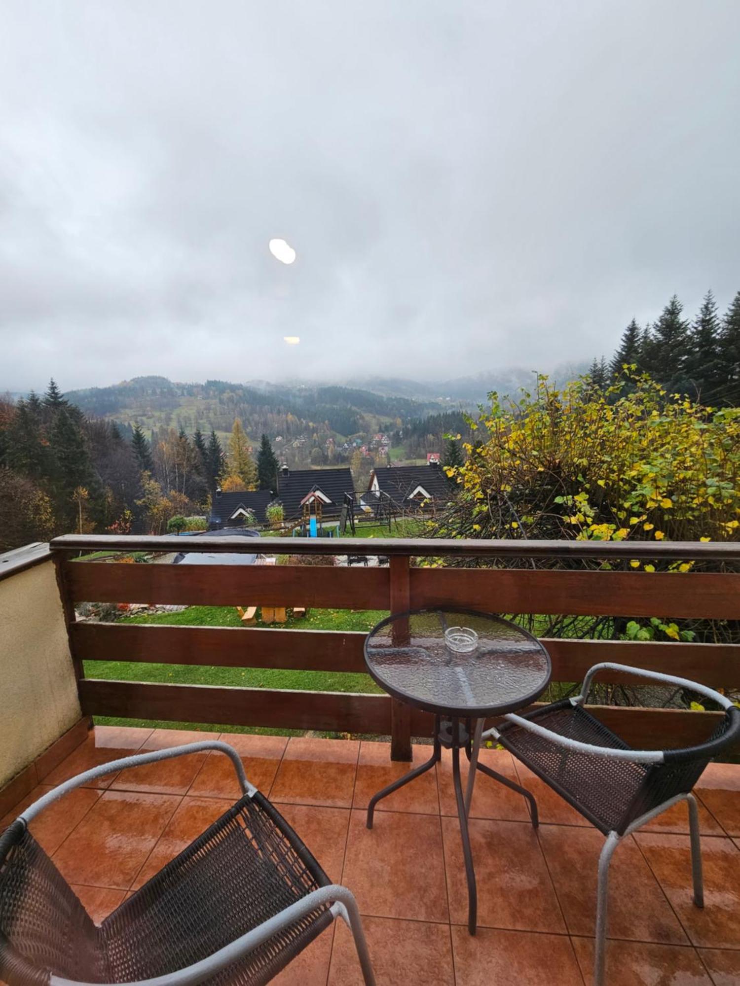 Zawoja Nad Korona Z Jacuzzi Villa Luaran gambar