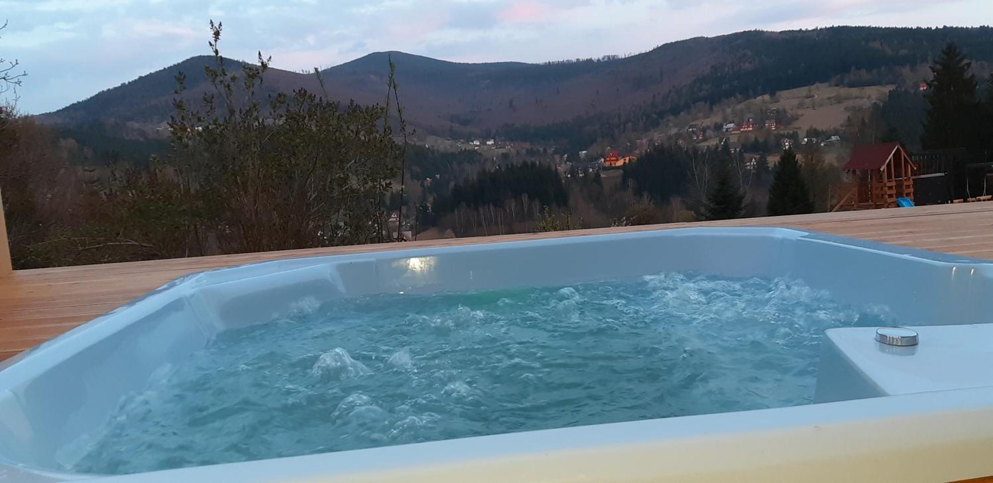 Zawoja Nad Korona Z Jacuzzi Villa Luaran gambar